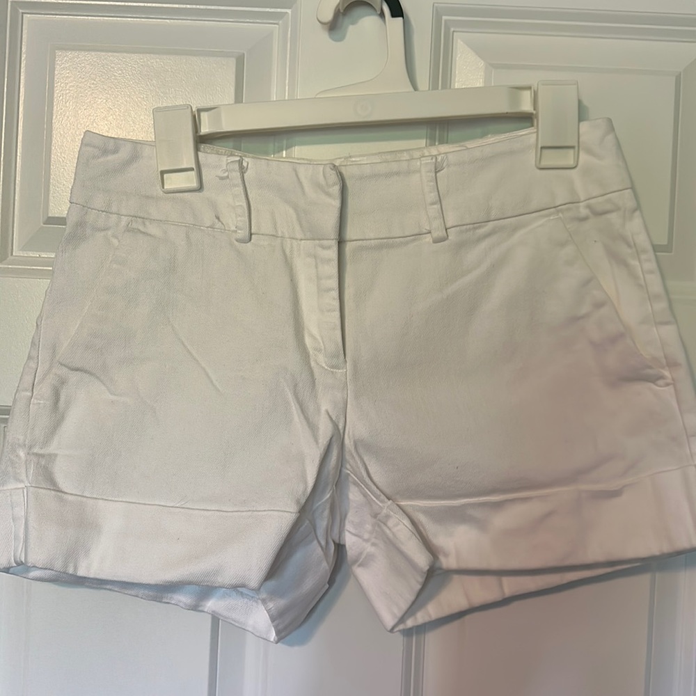 New York & Company White Shorts - size 4